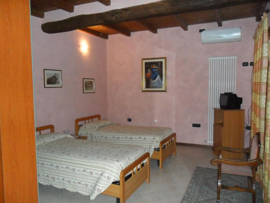 Hotel San Francesco Budrio  Chambre photo