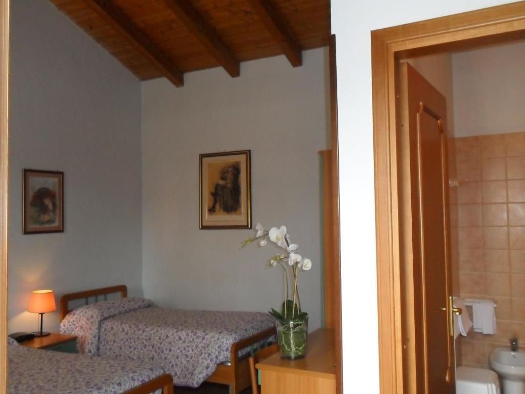 Hotel San Francesco Budrio  Chambre photo