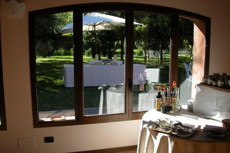 Hotel San Francesco Budrio  Extérieur photo